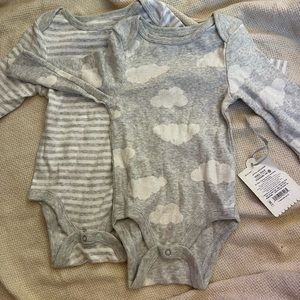 2 pack of onesies brand new 3-6 mo